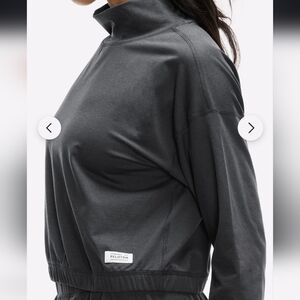 Peloton Dreamblend Funnel Neck. Heather Grey. Size 1 X